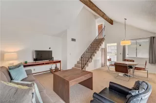 Photo #6: 2568206 Listing 