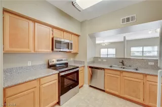 Photo #2: 2568234 Listing