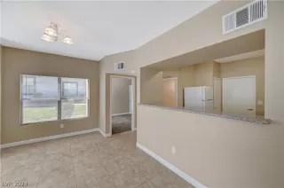 Photo #5: 2568234 Listing