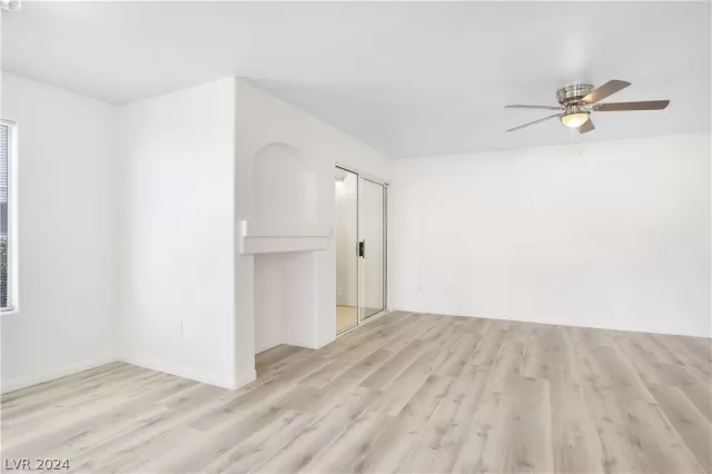 MLS: 2568246 Condo For Sale