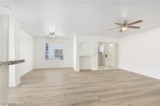 Photo #3: 2568246 Listing 