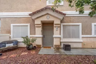 Photo #3: 2568307 Listing 