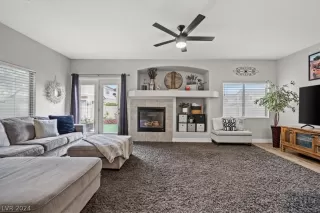 Photo #5: 2568307 Listing 