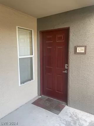 Photo #2: 2568312 Listing 