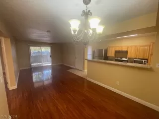 Photo #3: 2568312 Listing 