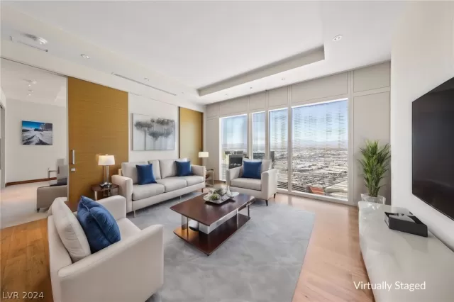 MLS: 2568323 Condo For Sale