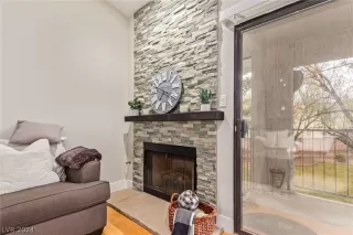 Photo #6: 2568332 Listing 