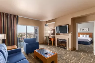 Photo #3: 2568377 Listing