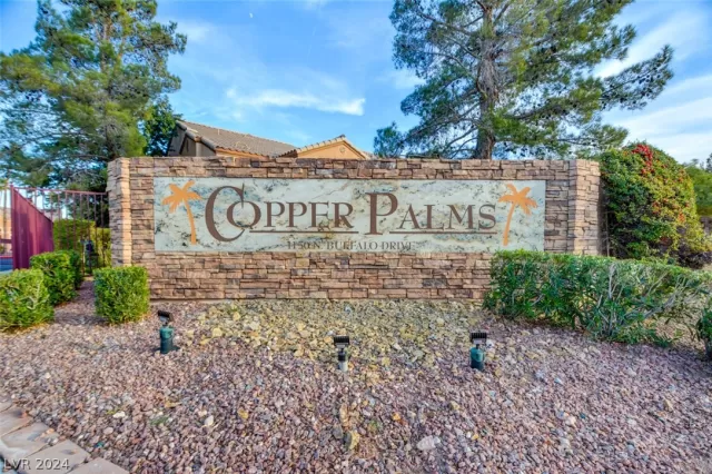 MLS: 2568427 Condo For Sale