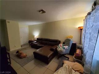 Photo #6: 2568439 Listing