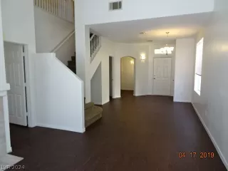 Photo #5: 2568444 Listing