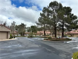 Photo #1: 2568449 Listing 