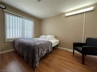 Photo #3: 2568493 Listing 