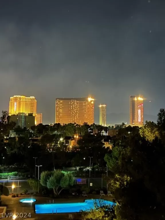 MLS: 2568628 Condo For Sale