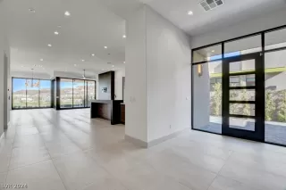 Photo #6: 2568651 Listing 