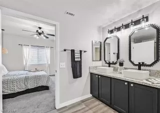 Photo #2: 2568680 Listing 