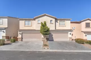 Photo #1: 2568684 Listing