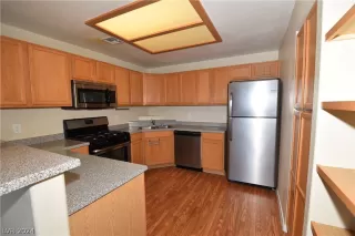 Photo #1: 2568687 Listing 
