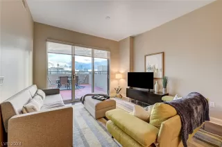 Photo #6: 2568689 Listing 