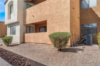 Photo #1: 2568705 Listing 