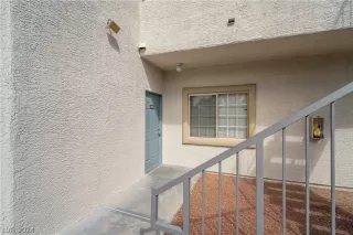 Photo #2: 2568763 Listing