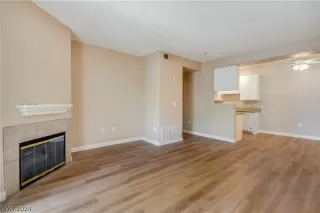 Photo #5: 2568763 Listing