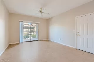 Photo #3: 2568777 Listing