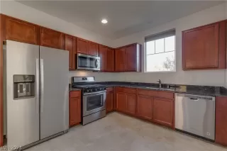 Photo #6: 2568811 Listing 