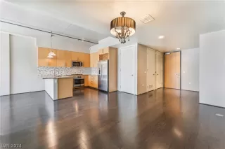 Photo #5: 2568812 Listing 