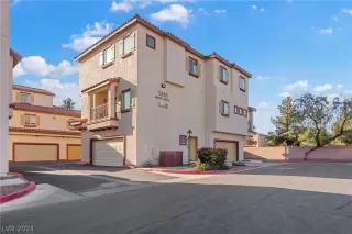 Photo #1: 2568831 Listing 