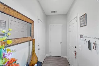 Photo #2: 2568831 Listing 