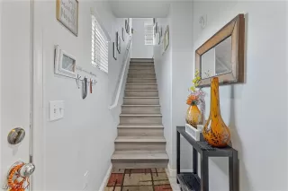 Photo #3: 2568831 Listing 