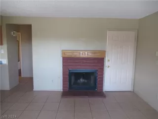 Photo #4: 2568833 Listing