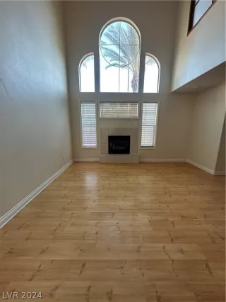 Photo #4: 2568852 Listing 