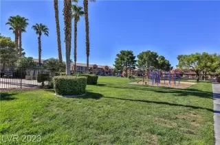 Photo #2: 2568908 Listing 