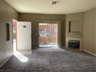 Photo #4: 2568908 Listing 