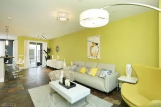 Photo #5: 2568910 Listing 