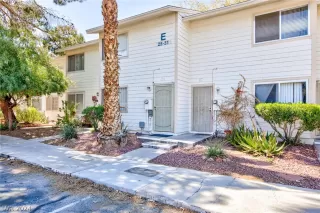 Photo #1: 2568919 Listing