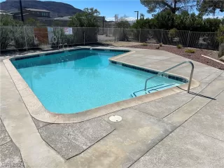 Photo #1: 2568920 Listing