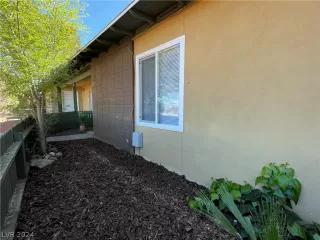 Photo #3: 2568920 Listing