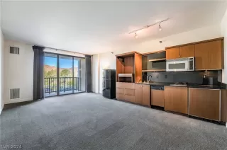 Photo #5: 2568933 Listing 