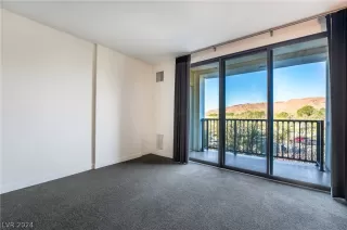 Photo #6: 2568933 Listing 