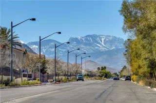 Photo #3: 2568945 Listing 