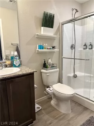 Photo #6: 2568946 Listing 