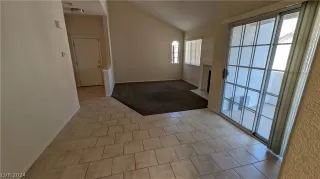 Photo #3: 2568973 Listing 