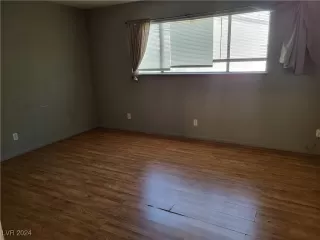 Photo #1: 2568977 Listing 