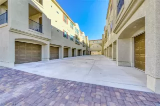 Photo #2: 2568980 Listing 