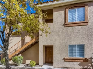 Photo #1: 2569029 Listing 