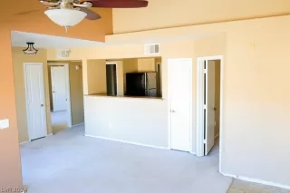 Photo #1: 2569032 Listing