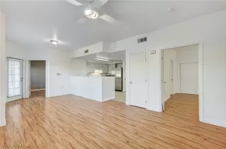 Photo #1: 2569054 Listing